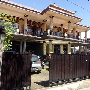  Pensión Okantara House
